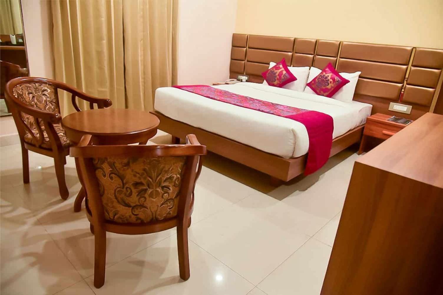 Hotel Apollo Grand Guwahati Ngoại thất bức ảnh